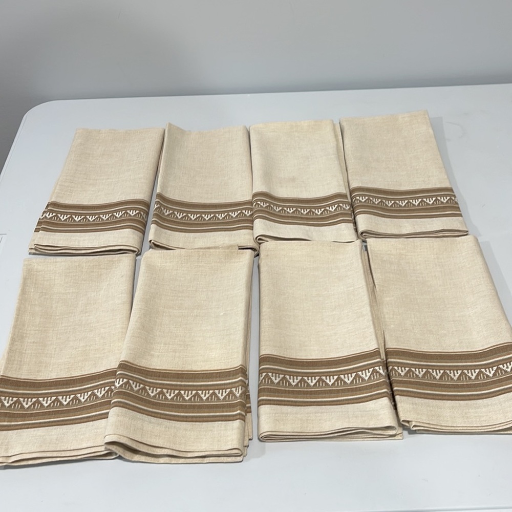 Crate & Barrel Ashi Napkins Desert sand Aztec geometric pattern cotton